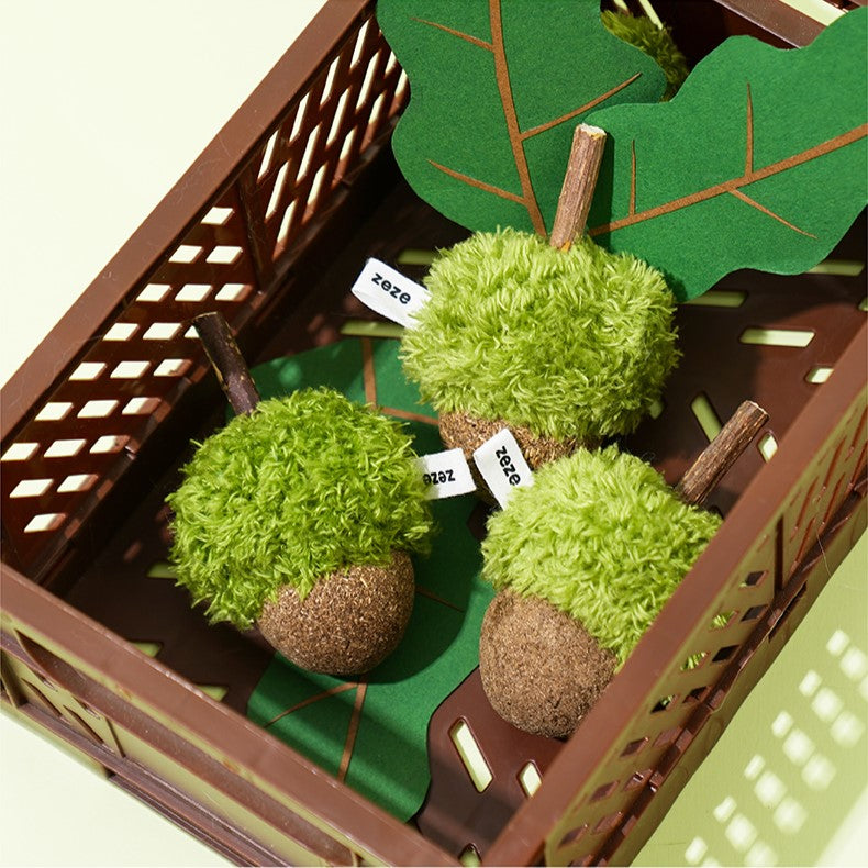 Zeze Acorn Fruit Cat Toy with Catnip