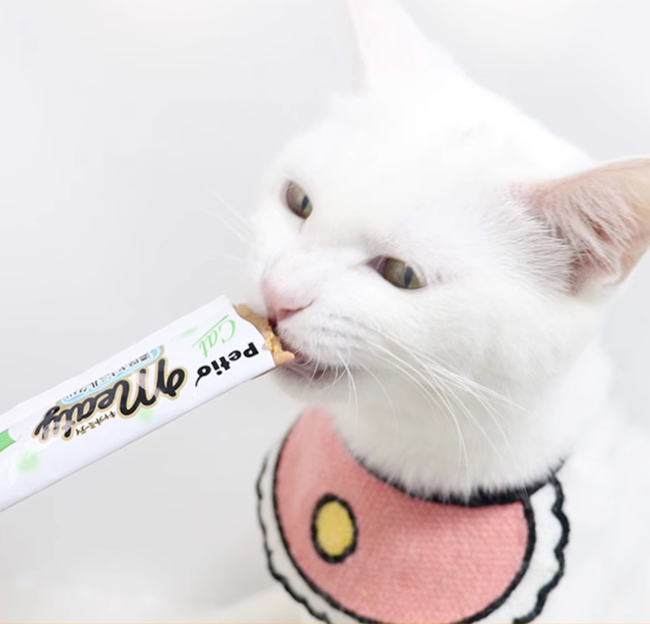 Petio Meaty Tuna & Chicken Mousse Stick For Cat