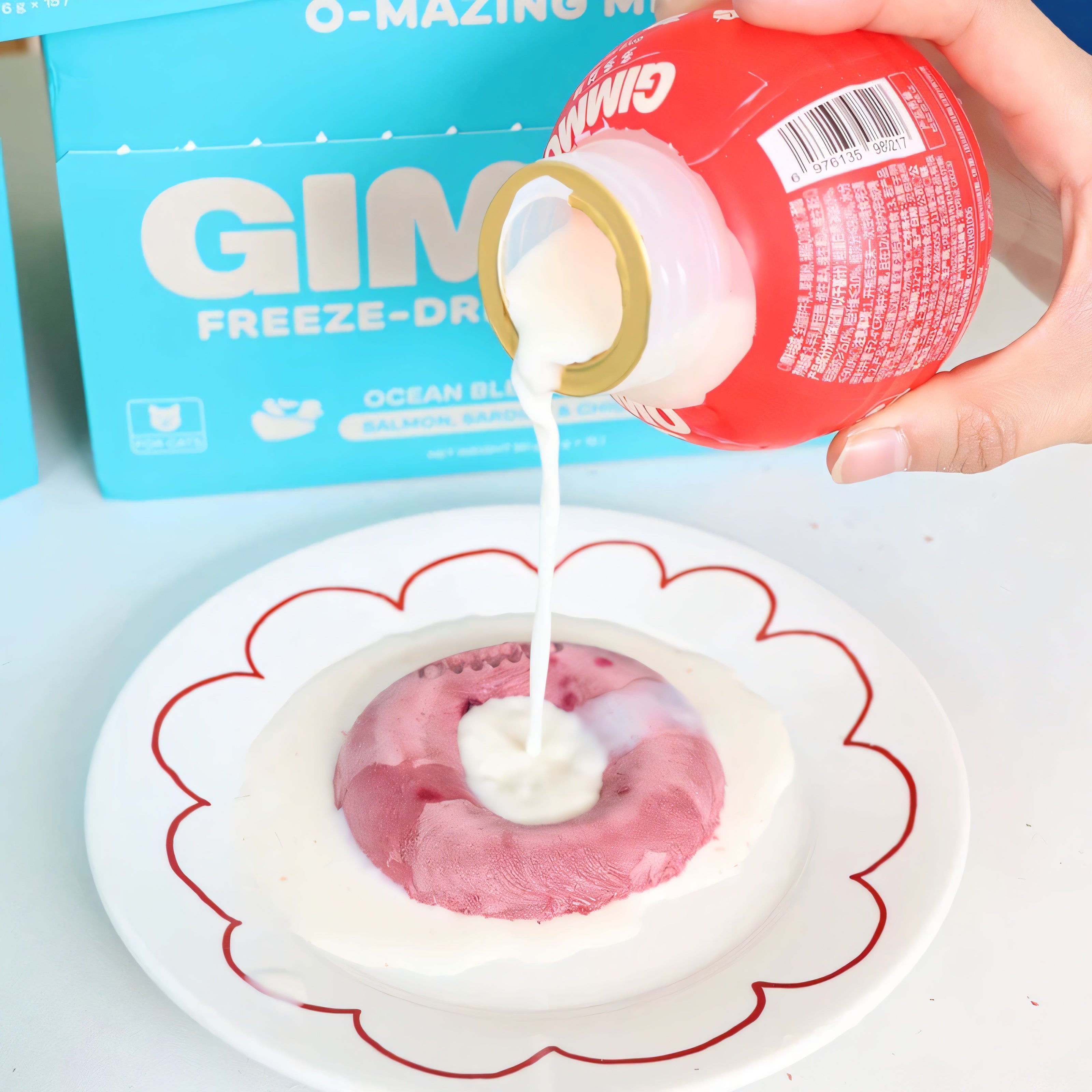 Gimmo Salmon & Chicken Recipe Freeze-Dried O-Bites For Cat - Maokids Pet