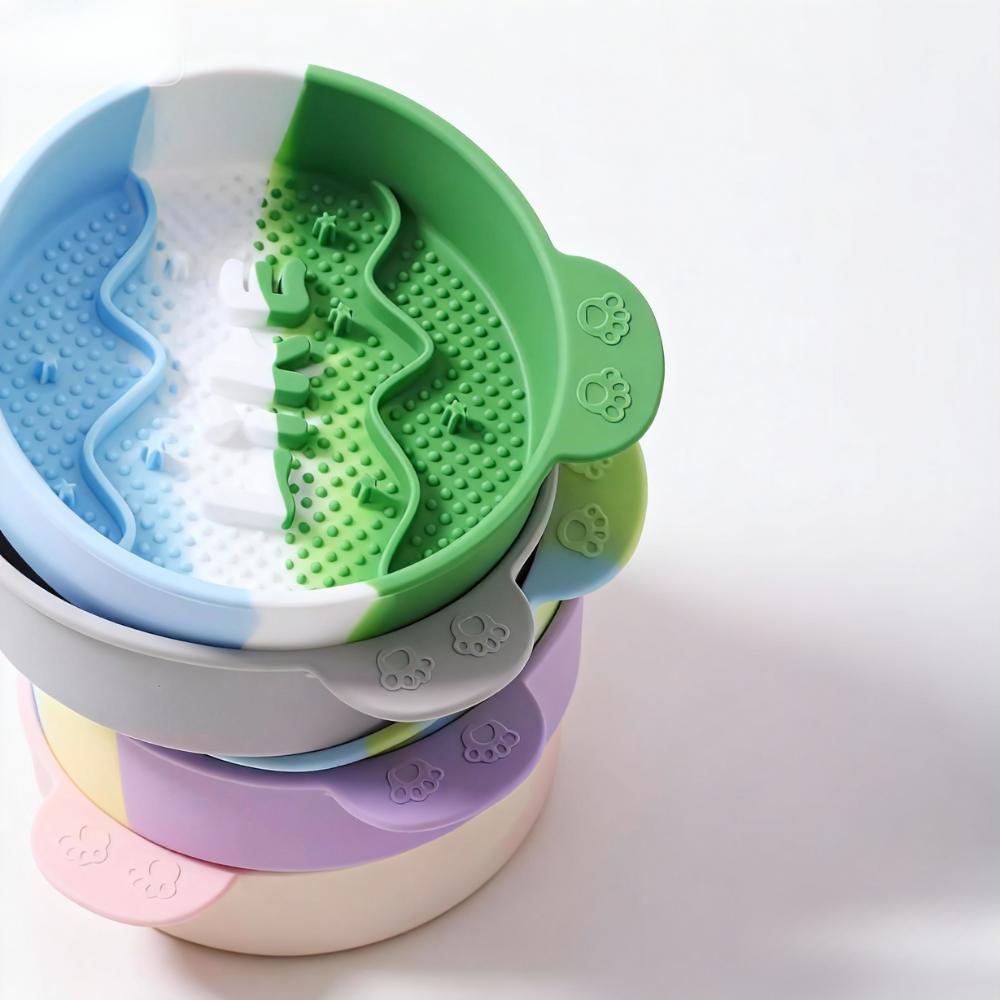 Ameeklion Silicone Slow Feeder Dog & Cat Bowl