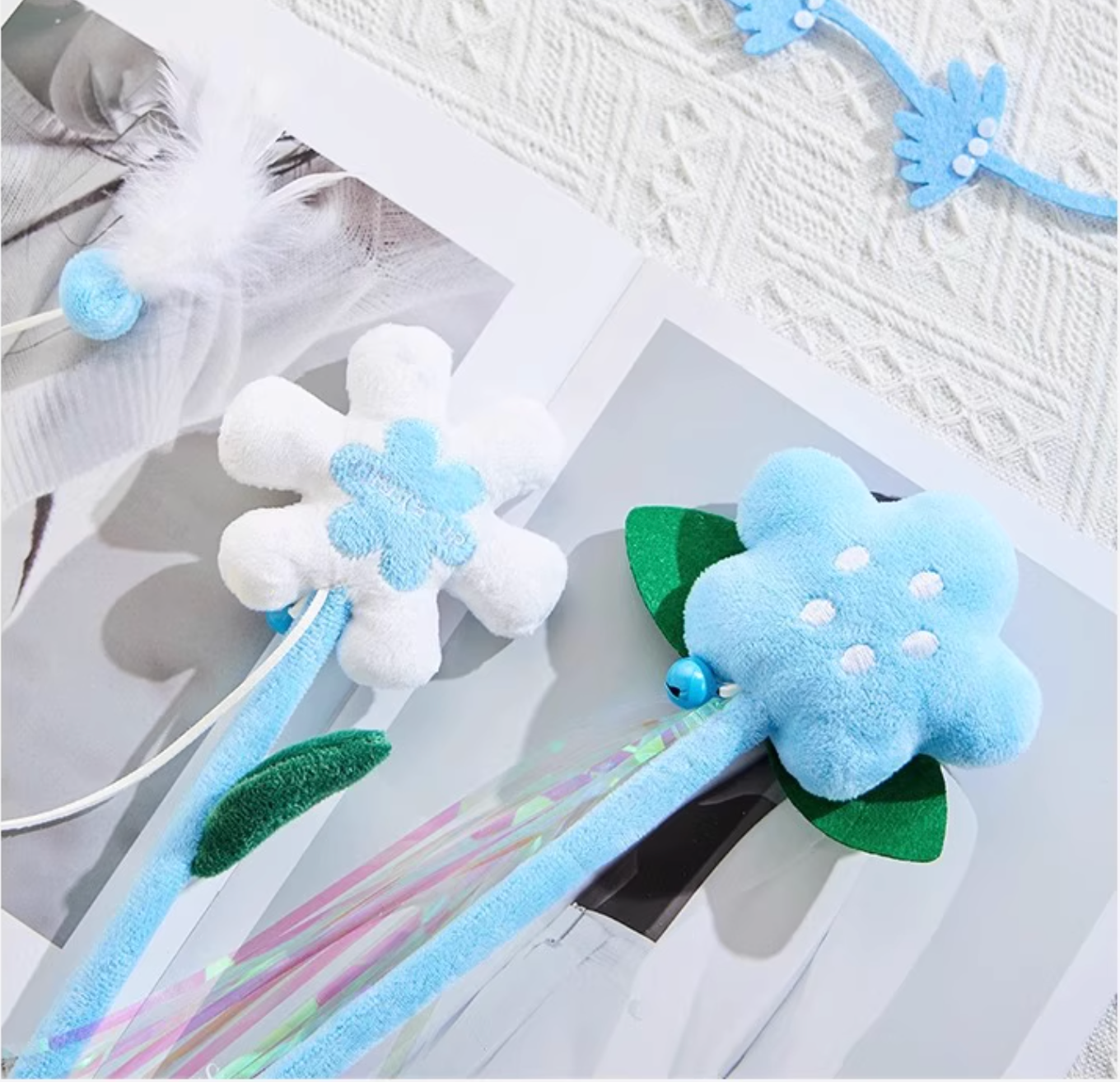 Luuks Up Cat Flower Teaser Wand Set