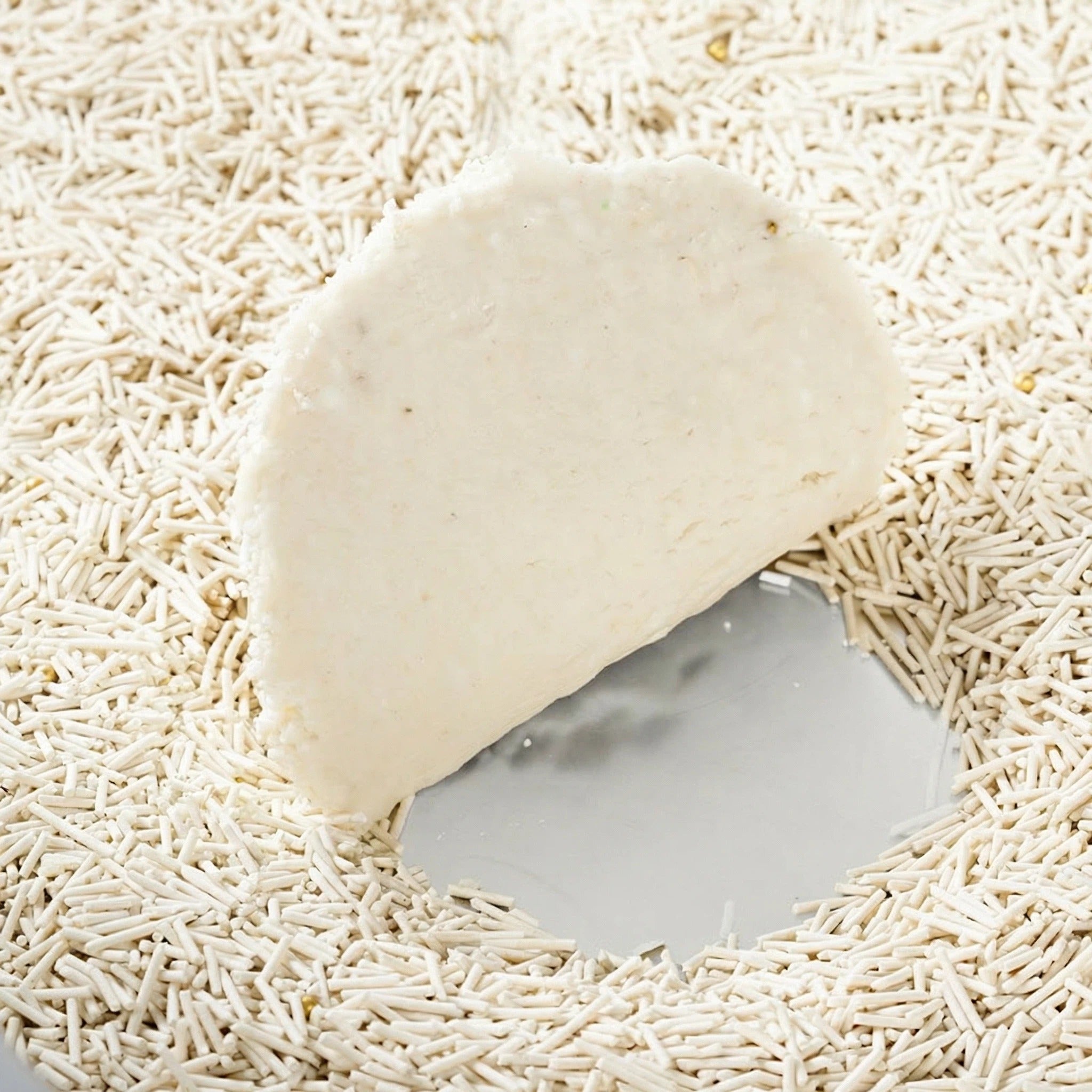 Petshy Cassava & Tofu Mixed Cat Litter - 2.5kg/bag