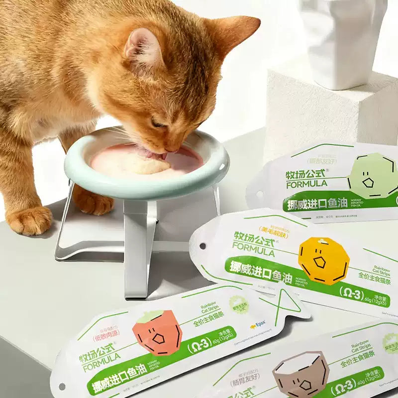 FOMULA Premium Puree Lickable Cat Treats - 5 sticks/bag