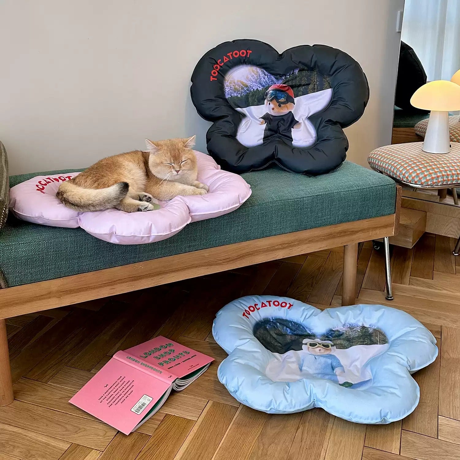 TOOCAT Butterfly Shaped Pet Cooling Mat