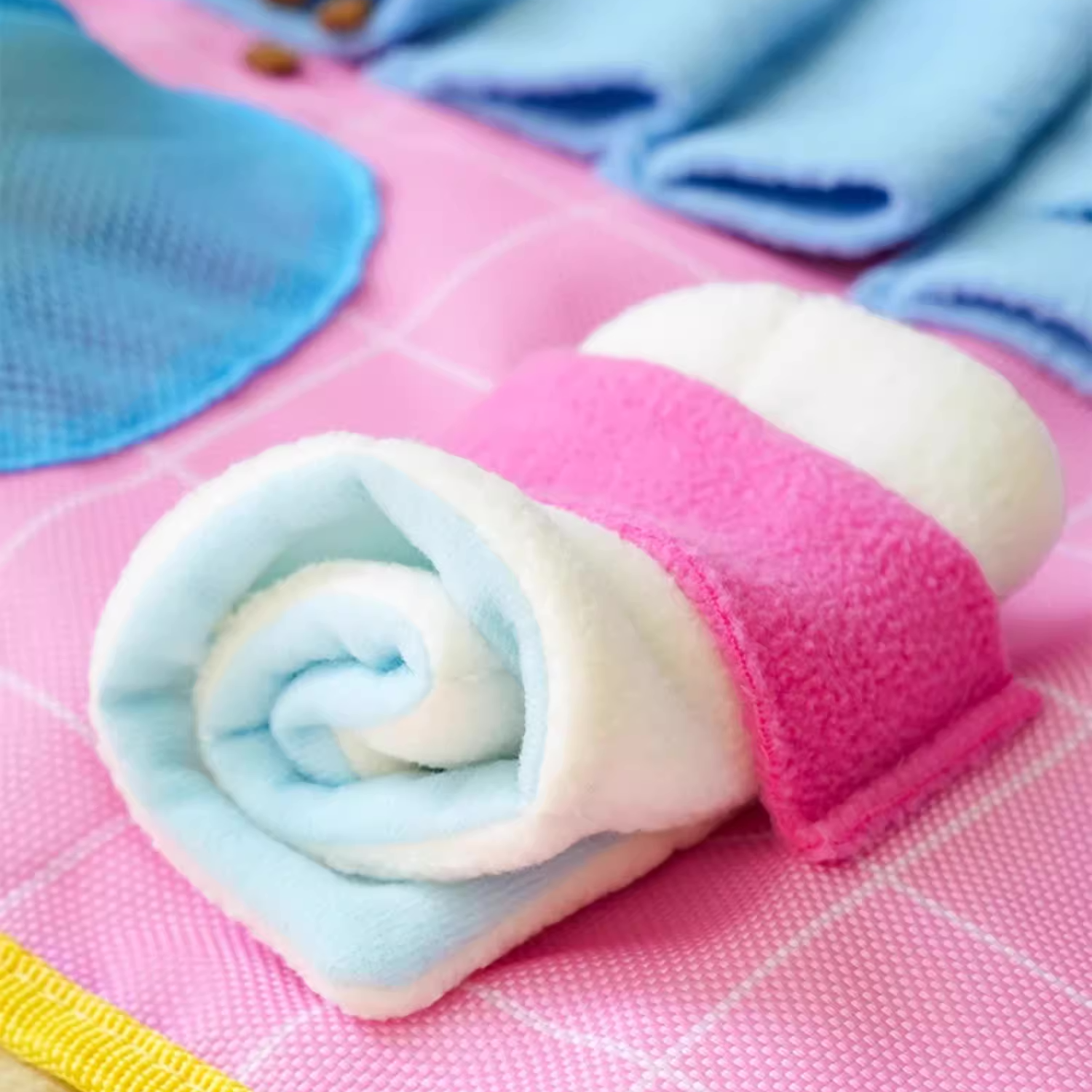 Zeze 狗狗藏食嗅闻垫 自嗨解闷发声闻嗅毯 漏食小狗宠物益智玩具 洗澡澡嗅闻垫