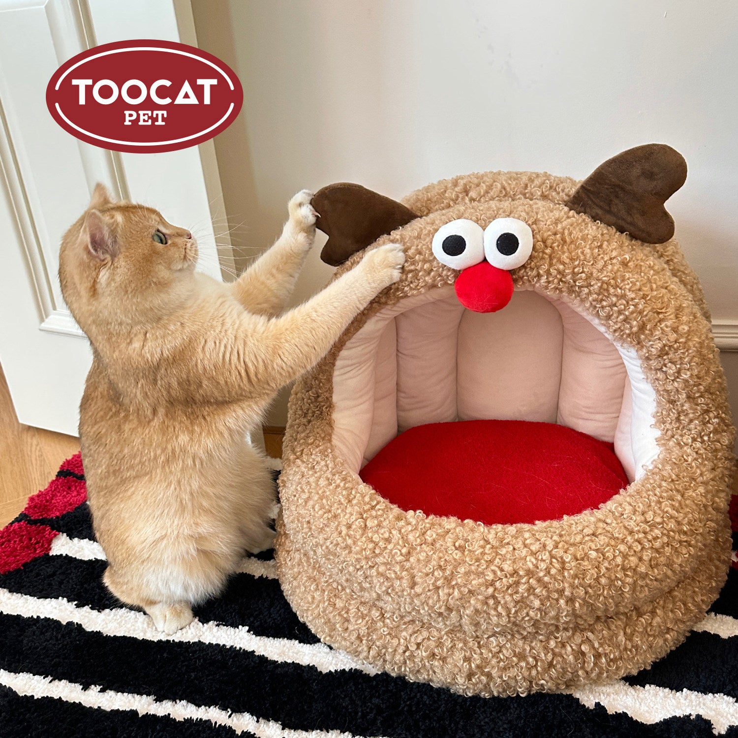 TOOCAT Reindeer Cozy Pet Bed